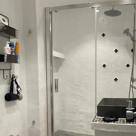 Apartamento Casa Atom A Pochi Passi Dall'oceano